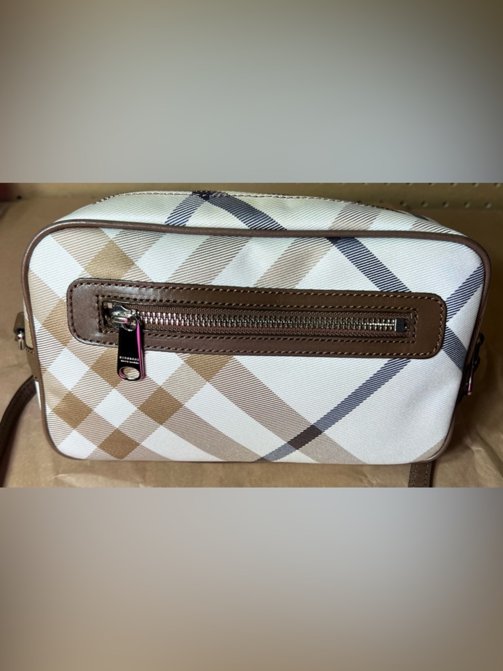 EUC Burberry Blue Label Classic Design  Crossbody! - Picture 9 of 13